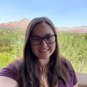 Meet your Posher, Alyse